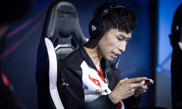 梦泪再次上演韩信极限偷家,网友:天美怕是又要