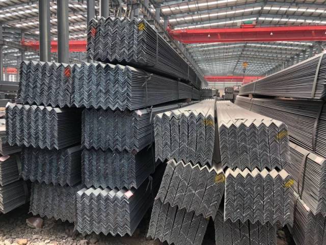 角钢,槽钢,工字钢就找唐山市丰润区隆昌商贸有限公司