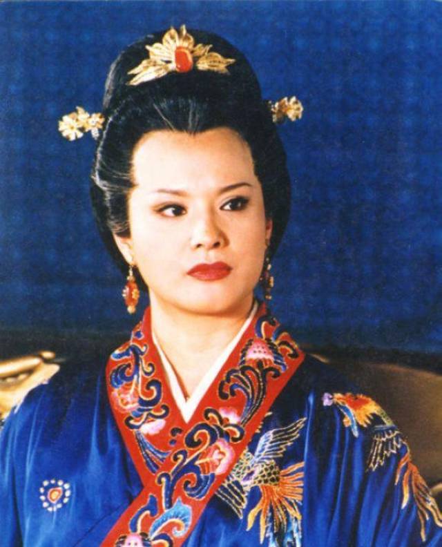 昔日美女明星 80年代广告女郎 曾演武则天媲美刘晓庆 如今仍是女神