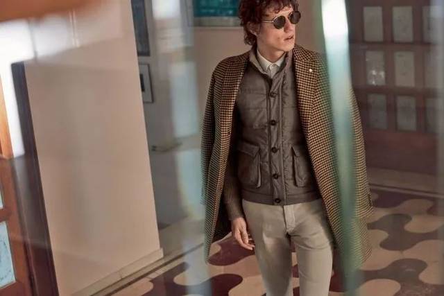 情人节就算没上三垒,也要帅下去并创造机会