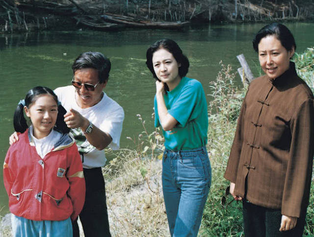 原创1993年的伍宇娟,美成国民女神,依旧是那个"袁紫衣"的样子