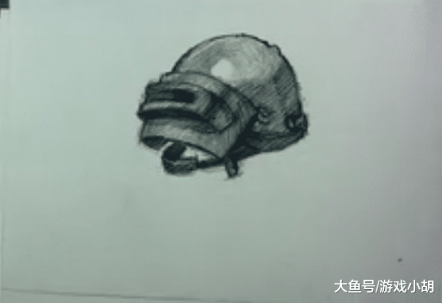 这个头盔画得还可以,虽然只是简单的几笔,但是基本的框架已经画出来了