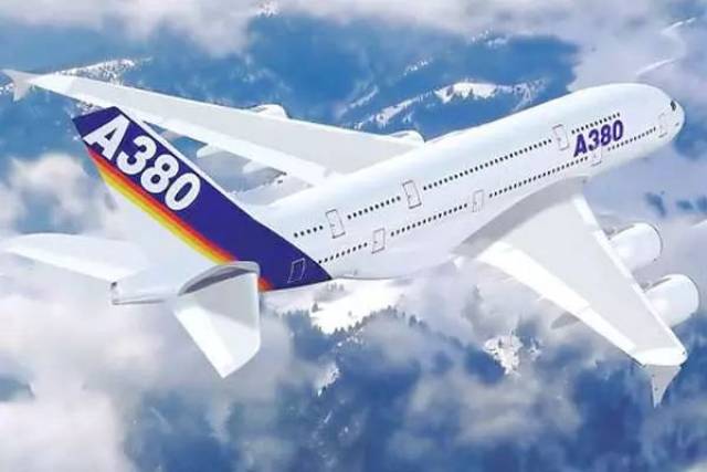 在它诞生的年代,a330,波音787已经能够飞到a380相同的航线,而且燃油