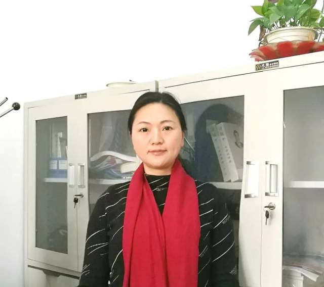 东疏镇党委委员 赵海燕