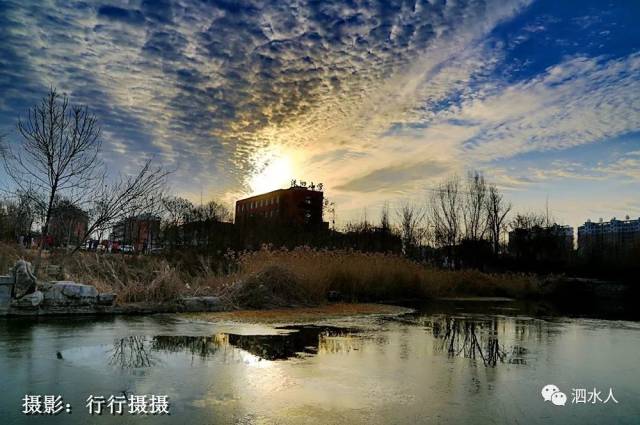 泗水县微公益协会副会长杨斌同志航拍的这天早晨泗水圣源湖的大美风景