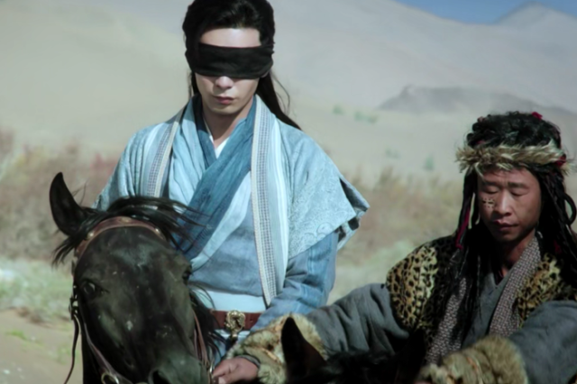 东宫花絮:魏千翔骑马嘴被撞肿,陈星旭直接从马