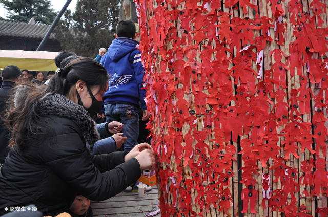 正月十五:天水万人空巷祈福纳祥祭伏羲 现场人山人海堪比春运(组图)