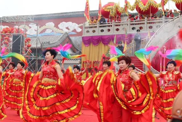 民俗节庆| 锣鼓喧天鞭炮齐鸣,海边人每年的庆典——渔灯文化节