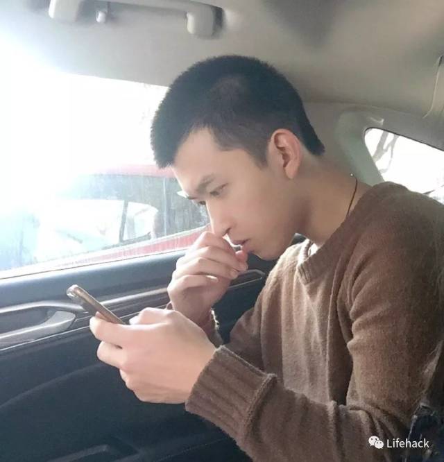 寸头小哥 感觉自己的春天快要来了 是时候放出手机里的压箱宝了