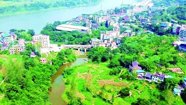 猪年春节,记者回到从小长大的地方—重庆市合川区小沔镇.