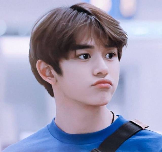 奔跑吧官宣,杨颖留任。网友:求你一辈子待在综艺,别演戏好吗