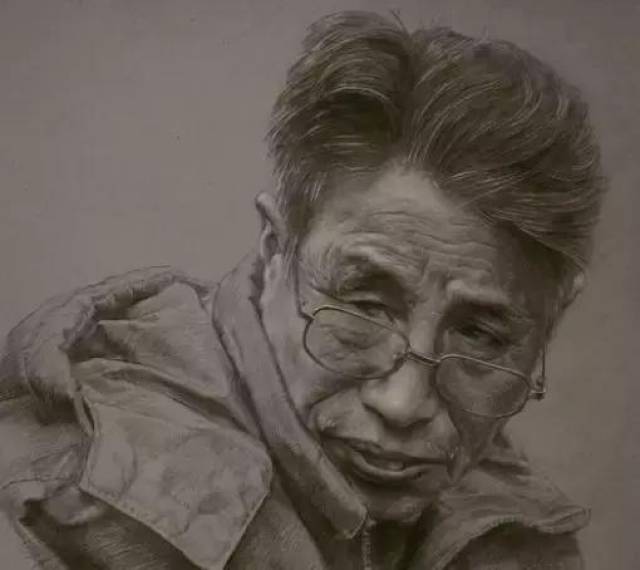 素描人物头像时,怎样表现皮肤质感?