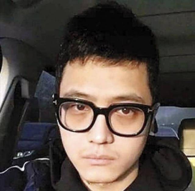 宋喆服刑地主任和王宝强同名引得众人围观最后却被证实是假消息