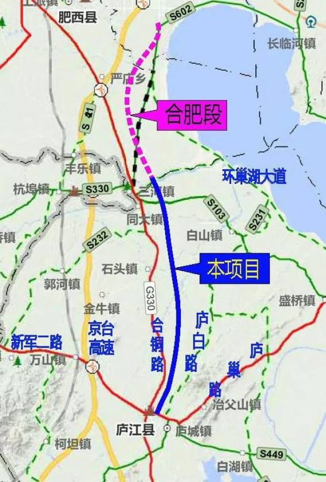 徽州大道南延工程北起宿松路(规划中),在三河镇以东上跨杭埠河,石头镇