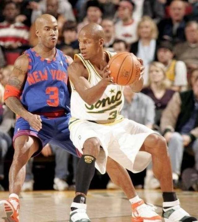 96一代选秀背后6个趣事:科比本有机会8顺位选中