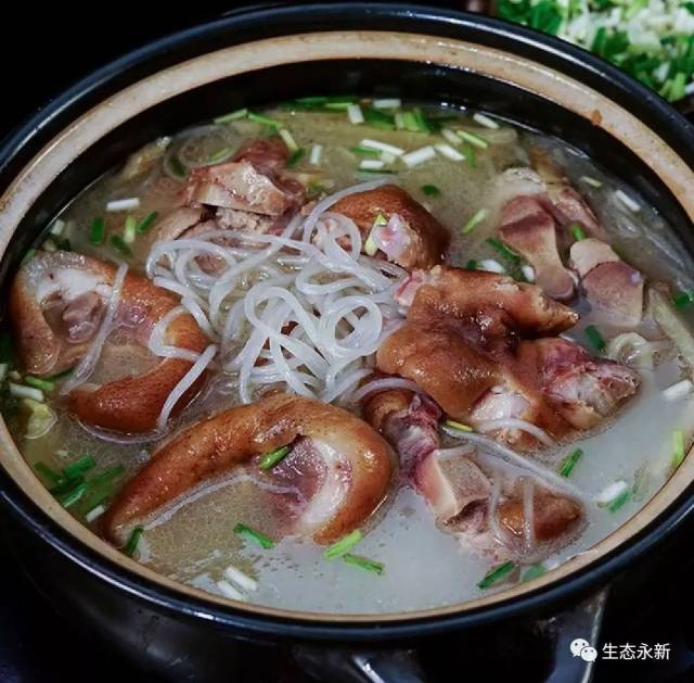 八景粉条炖腊猪脚