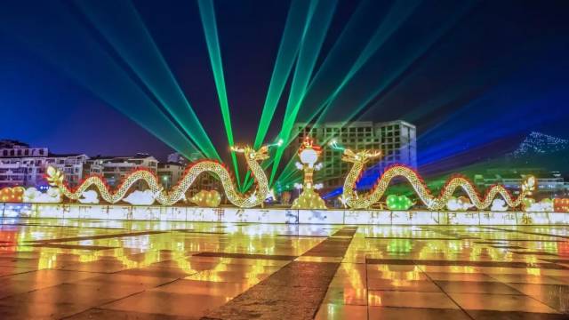 这条街一夜走红!都知山美水美,却不知栾川夜景这么美!