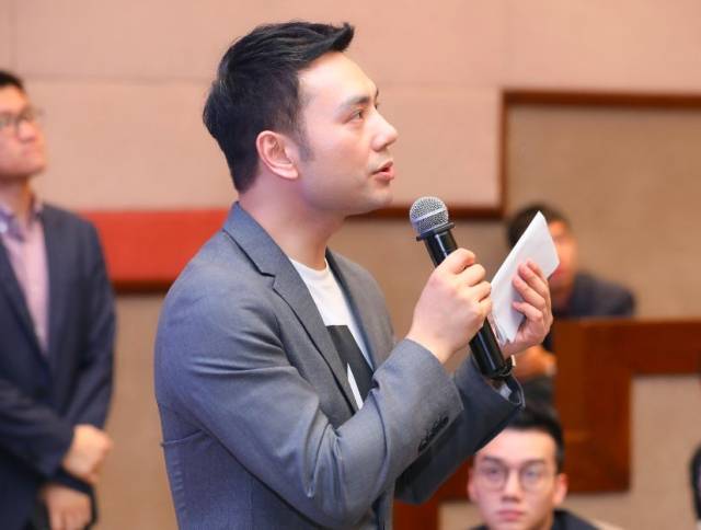 美业连锁峰会妍丽ceo朱虎诚连锁企业如何拥抱新实体