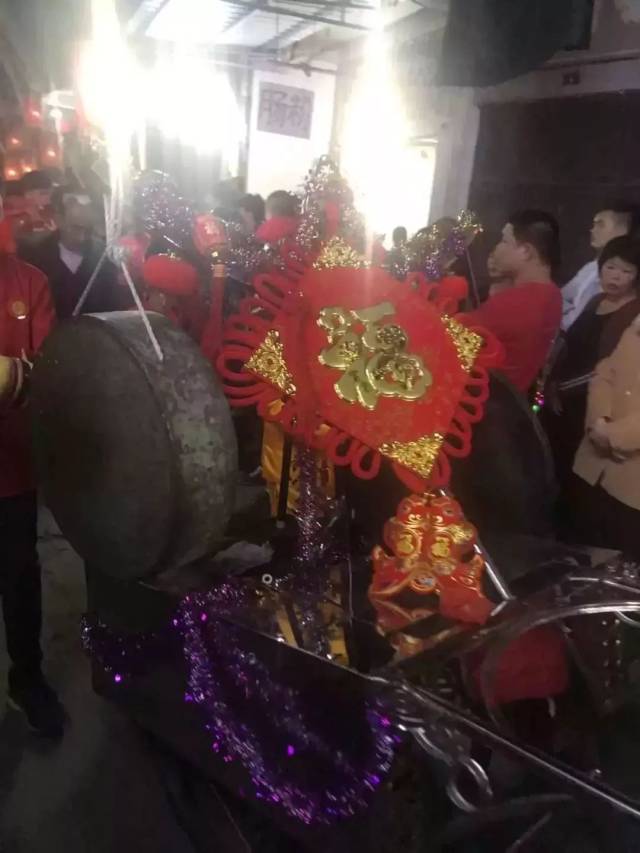 潮州磷溪"锣鼓西施"重现,新年又变更漂亮了?