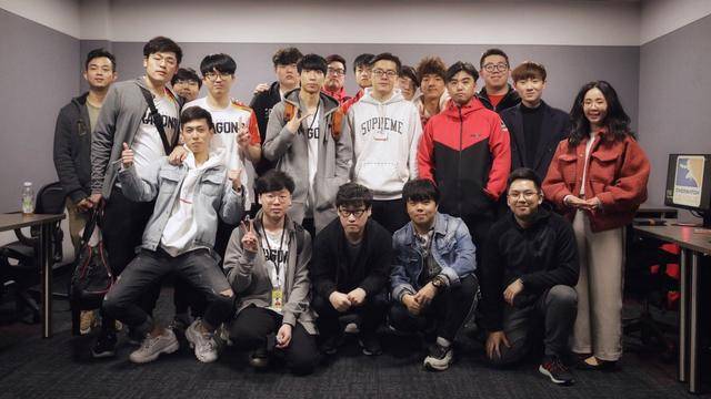 《守望先锋》一周大事件:新英雄消息浮出水面,上海龙终迎首胜