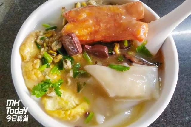 我发现,棉湖的小吃大部分都有"粿"字,都是好吃的美食.