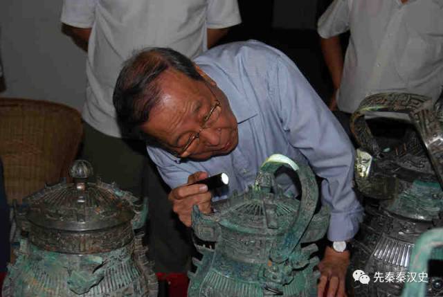 (李学勤先生考察宝鸡石鼓山出土西周青铜器"震撼!太震撼了!