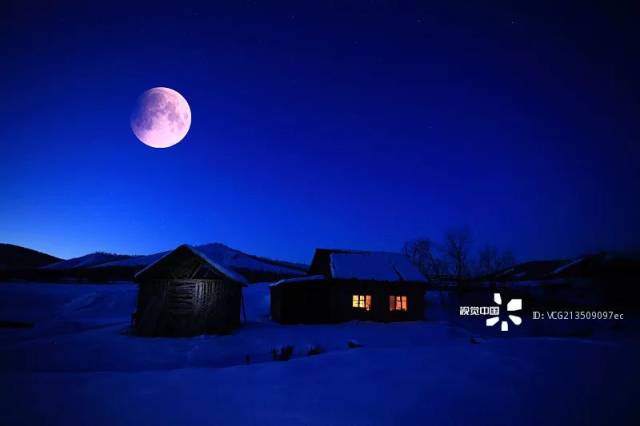 月光下的乡村