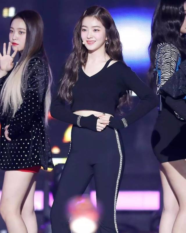 身高157cm的裴珠泫被选为"韩国第一美人"!