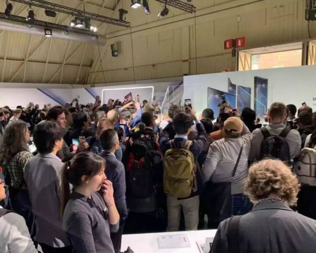 17000元华为折叠屏新机爆红背后,不为人知的