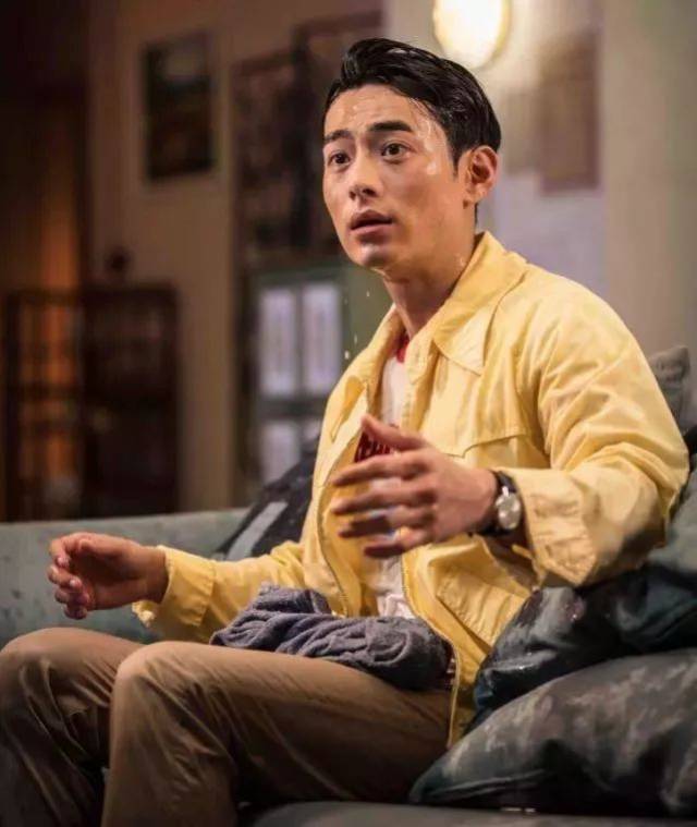 香港鸭王,曾自曝被多次问价包养!如今捱足七