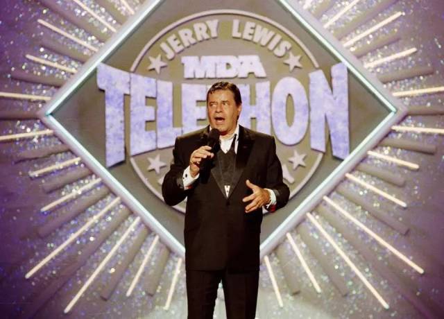 jerry lewis是电视马拉松的主持人