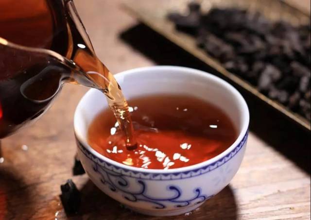 普洱茶在六大茶类中是最特殊的一种茶,它最少有5大特性