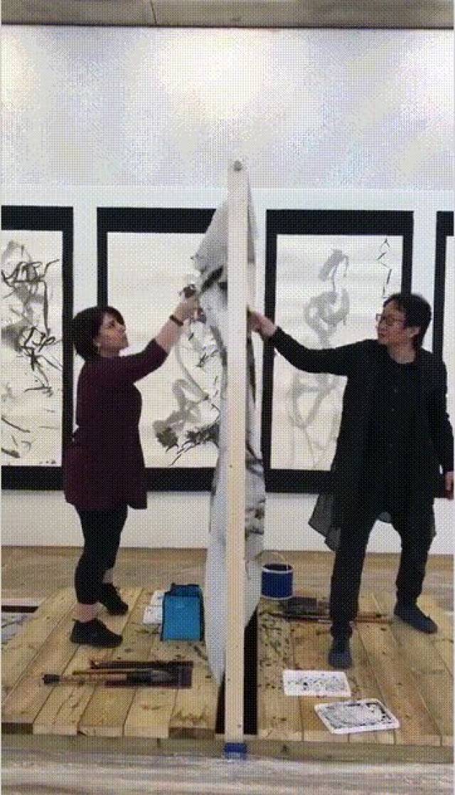 他第一个展览的前言也是我写的