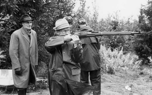 芬兰白色死神传奇:不带瞄准镜就能狙杀700多苏军