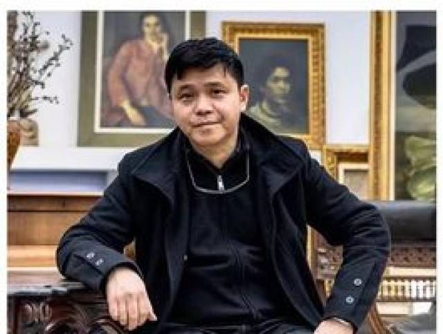 他第一个展览的前言也是我写的