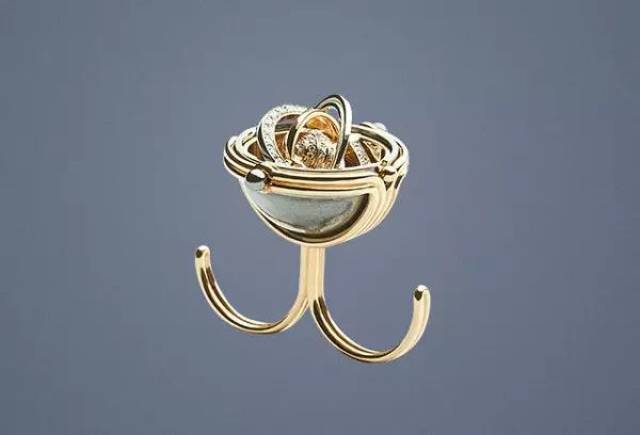 鬼才的创意珠宝设计:天体元素