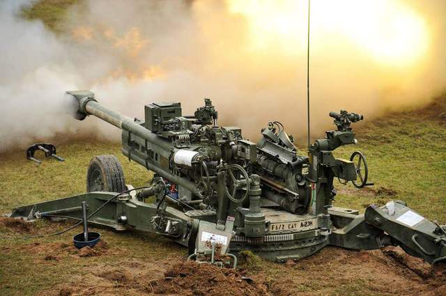 2架战机坠毁后,巴基斯坦紧急关闭领空,专家:战