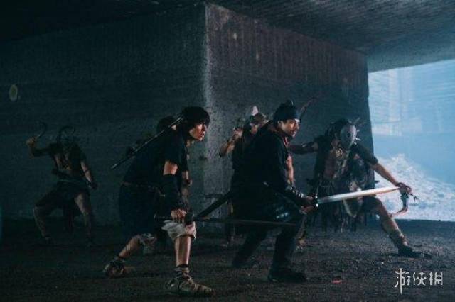 漫改真人电影《王者天下》曝最新预告及大量海报!