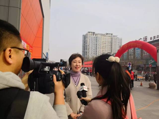 这是今天的临淄茂业时代广场门前,你去了吗?