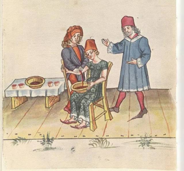 (中世纪的放血疗法.图片:物种日历公众号)