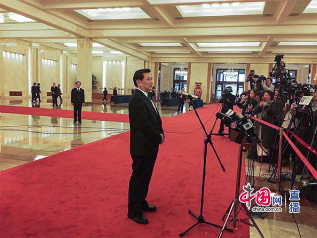 中国民航局推行行李全程监督 乘客乘坐不同飞