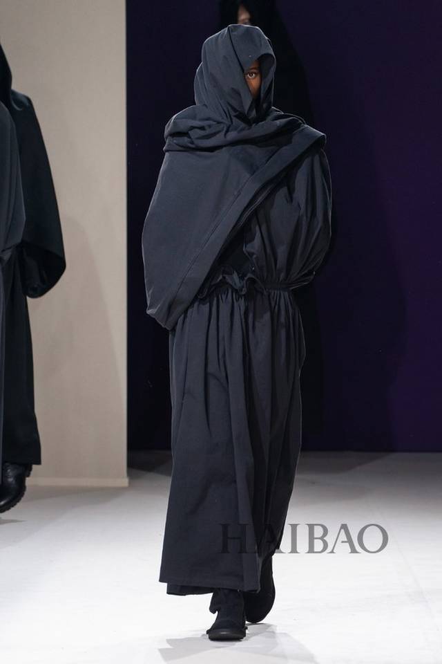 山本耀司(yohji yamamoto)2019秋冬女装