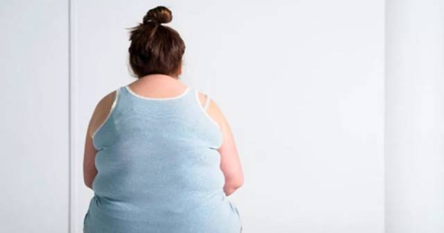 肥胖不仅仅是体态的改变,体型臃肿,而是一种病态.