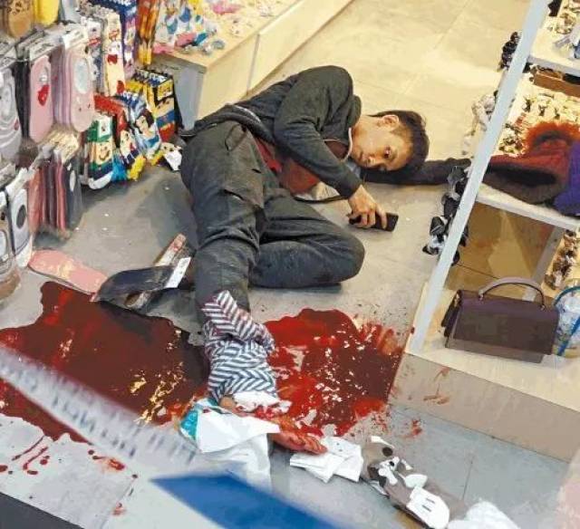 泰拳王在香港被行刑砍脚!香港黑帮有多恐怖?