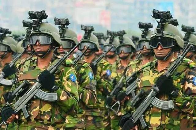 在得到了中国技术人员指导的情况下,孟加拉自产的bd-08自动步枪完全