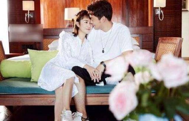 马丽突然在朋友圈晒结婚证照片!男方:等不了长