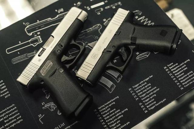 【glock26 vs glock43】这俩货到底哪一款更好呢?