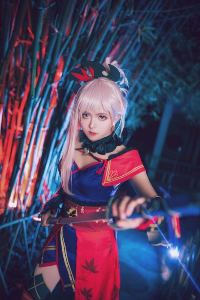 cos:王者荣耀中宫本武藏,其剑可及无空只苍穹.