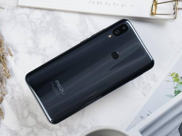 原创红米卢伟冰点评1398元的魅族note9:贵人贵司贵价格!