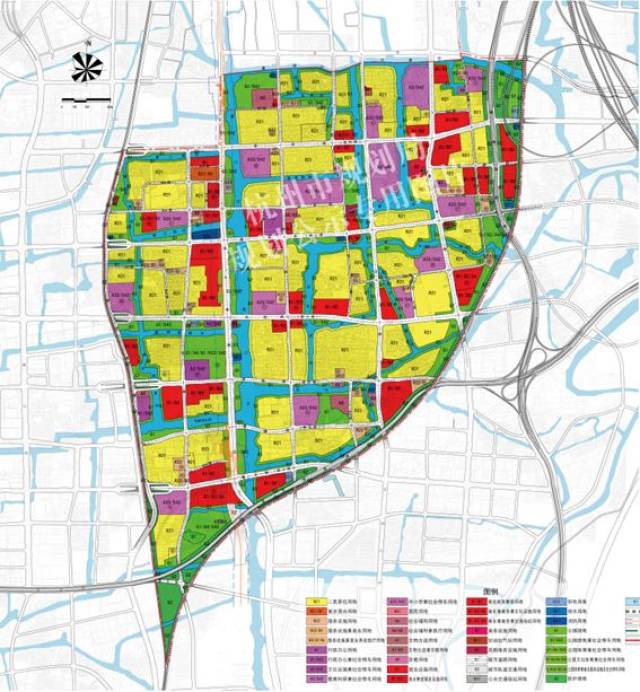 其中: 一心:即依托曹家桥地铁站和开元广场,蜀山公园形成的单元主中心